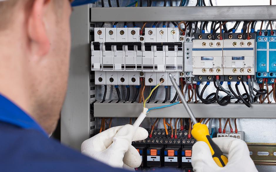 taux horaire électricien Mouy